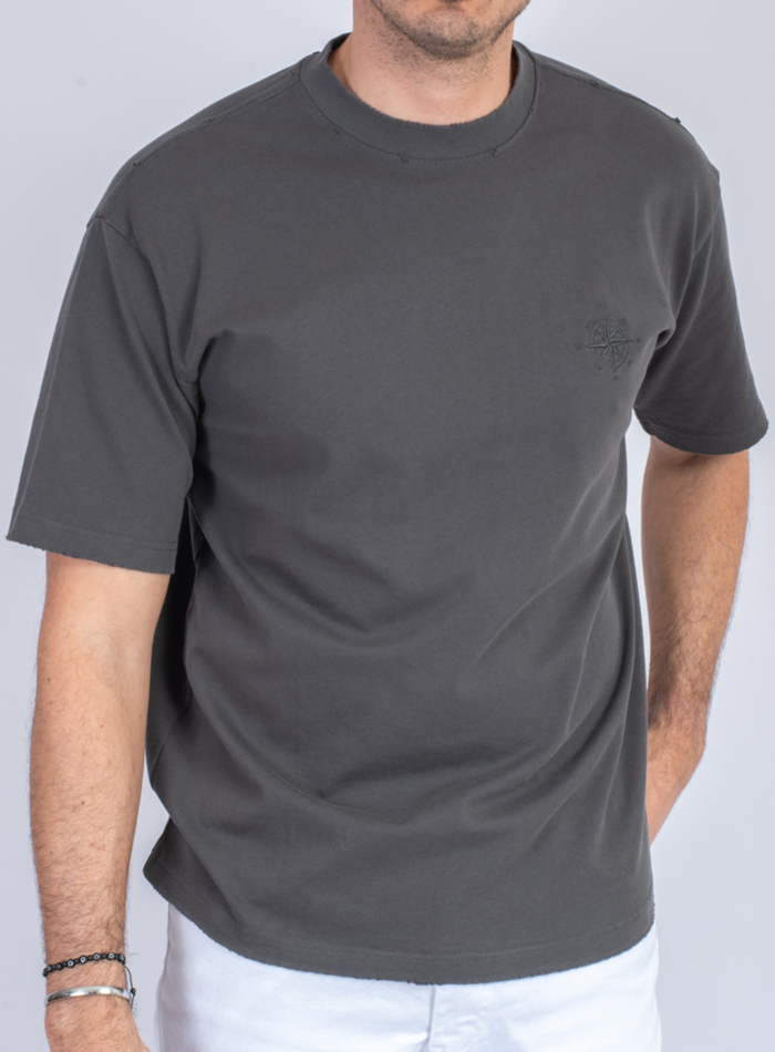 T-SHIRT COMPASS