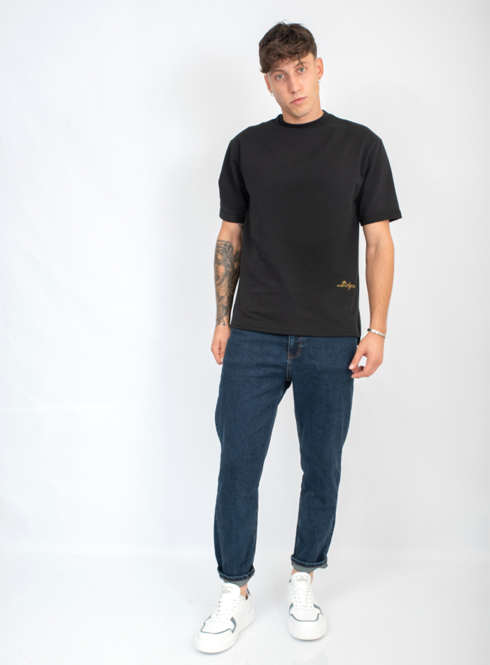 T-SHIRT ΚΕΝΤΗΜΑ