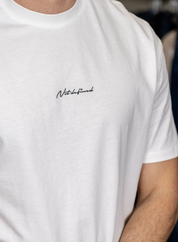 T-SHIRT NOT DEFINED