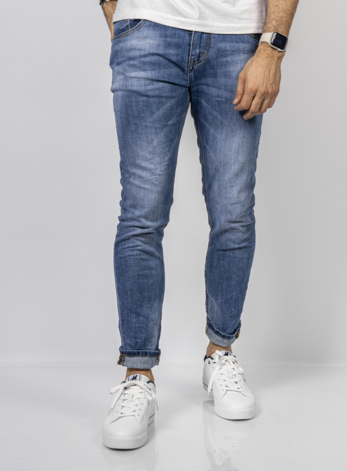 JEAN OWN LIGHT WASHED
